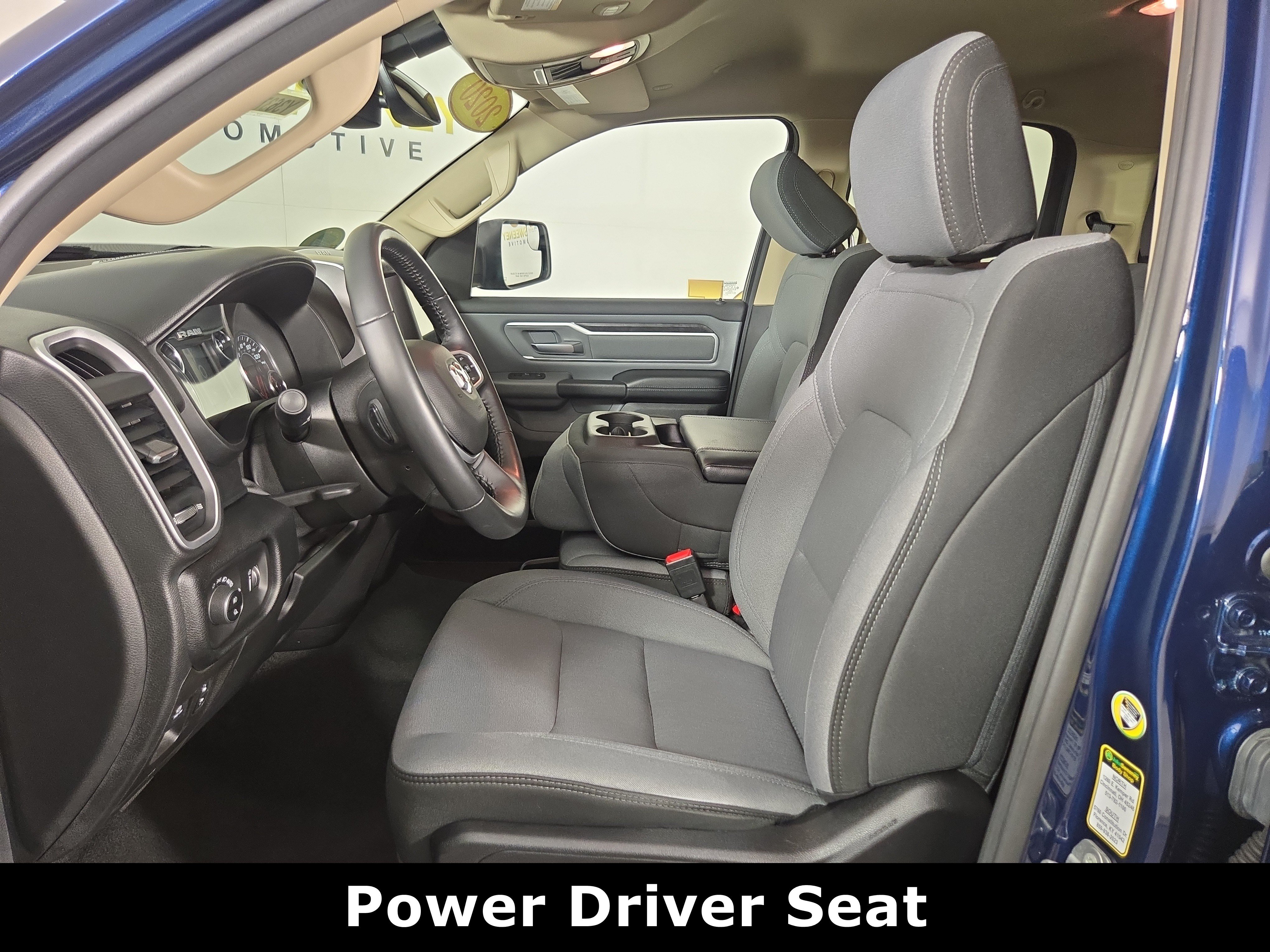 Used 2020 RAM 1500 Big Horn AWD/4WD image 10