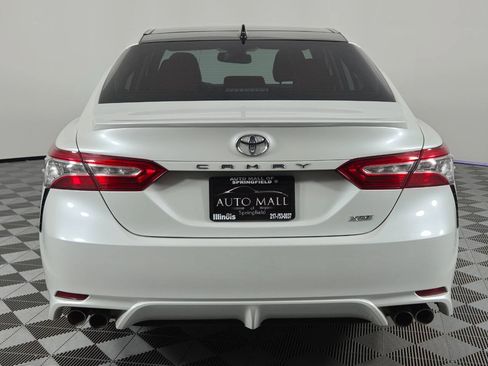 Used 2020 Toyota Camry XSE FWD image 6