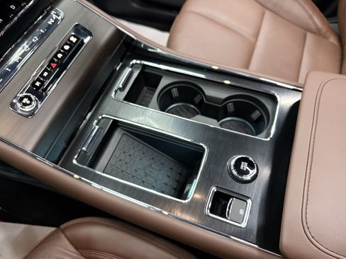 Used 2025 Lincoln Aviator Reserve w/ Jet Appearance Package AWD/4WD image 21