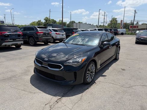 Used 2019 Kia Stinger Premium AWD/4WD image 7