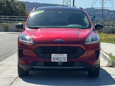 Used 2020 Ford Escape SE Sport FWD image 9