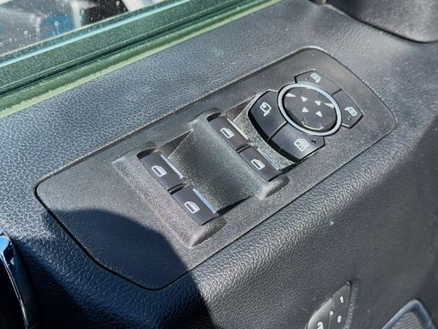 Used 2019 Ford F150 Platinum image 22