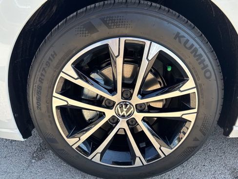 New 2026 Volkswagen Jetta Sport image 9