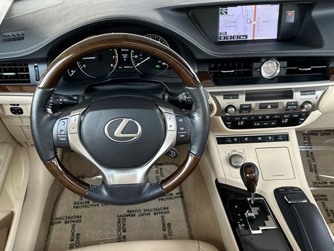 Used 2015 Lexus ES 350 image 14