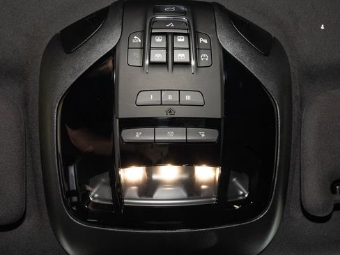 Used 2021 Maserati Levante GranSport AWD/4WD image 41