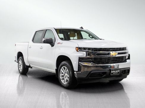 Used 2021 Chevrolet Silverado 1500 LT AWD/4WD image 7