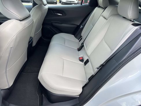 Used 2024 Toyota Prius Limited FWD image 20