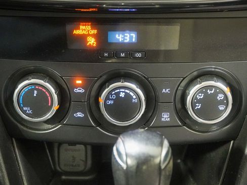 Used 2015 MAZDA MAZDA6 Sport image 28