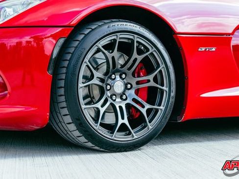 Used 2014 SRT Viper GTS w/ GTS Laguna Interior Package RWD image 61
