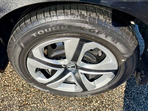 Used 2018 Honda Civic LX image 29