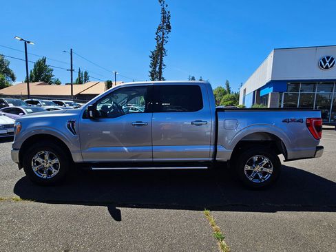 Used 2022 Ford F150 XLT w/ Equipment Group 302A High AWD/4WD image 2