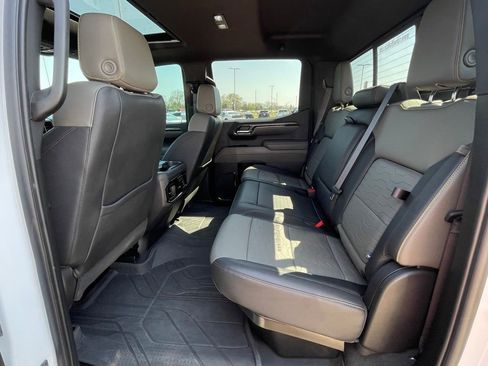 Used 2024 Chevrolet Silverado 1500 ZR2 w/ Technology Package AWD/4WD image 23