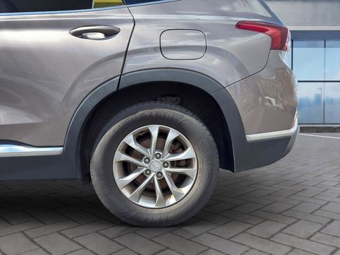 Used 2019 Hyundai Santa Fe SEL image 23