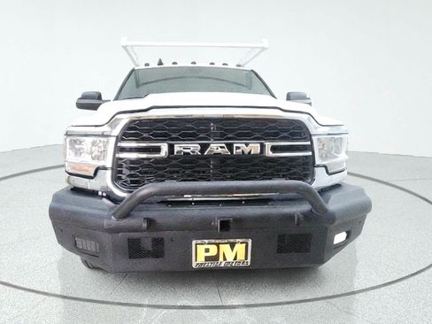 Used 2022 RAM 3500 Tradesman AWD/4WD image 3