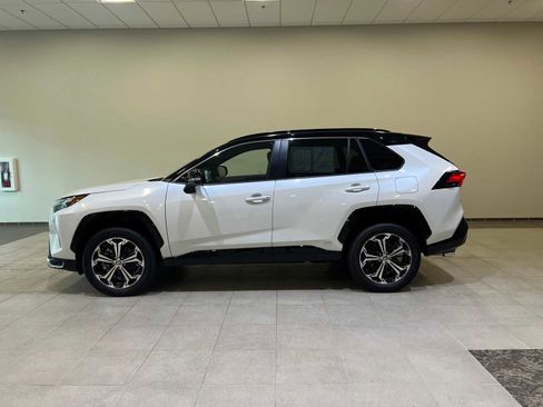 Certified 2025 Toyota RAV4 XSE image 3