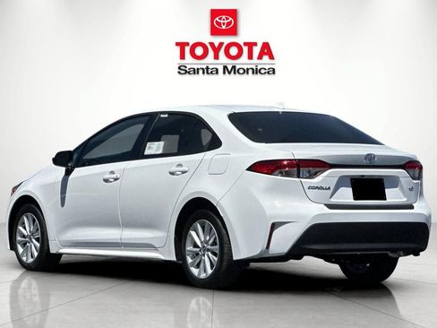 New 2026 Toyota Corolla LE w/ LE Premium Package FWD image 5