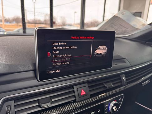 Used 2018 Audi RS 5 w/ Dynamic Package image 37