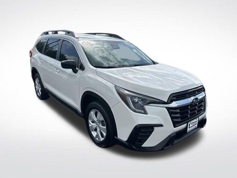 Used 2023 Subaru Ascent 8-Passenger AWD/4WD image 7