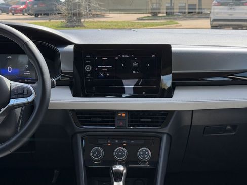 Used 2025 Volkswagen Taos S image 17