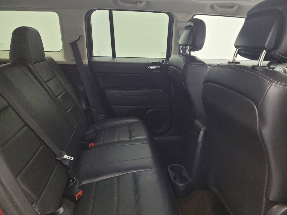 Used 2014 Jeep Patriot High Altitude FWD image 19