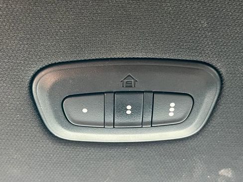 Used 2023 RAM 1500 Big Horn AWD/4WD image 33