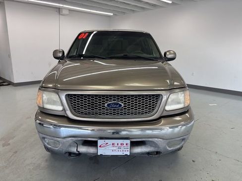 Used 2001 Ford F150 XLT image 3