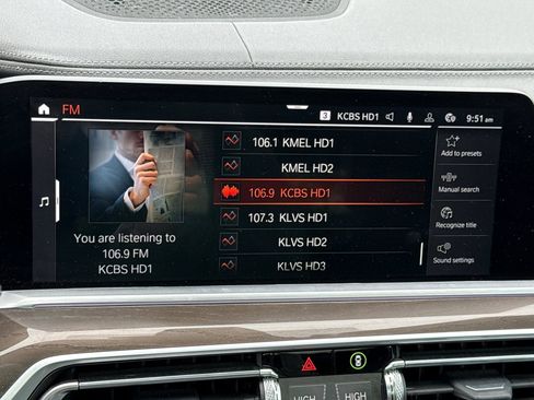 Used 2022 BMW X5 xDrive40i w/ Climate Comfort Package image 22