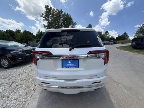 Used 2022 GMC Acadia Denali w/ Denali Technology Package AWD/4WD image 5