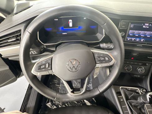 Used 2024 Volkswagen Jetta Sport FWD image 11