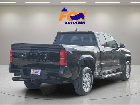 New 2026 Toyota Tacoma SR5 image 4