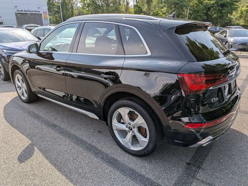 Used 2025 Audi Q5 2.0T Premium Plus w/ Premium Plus Package AWD/4WD image 5