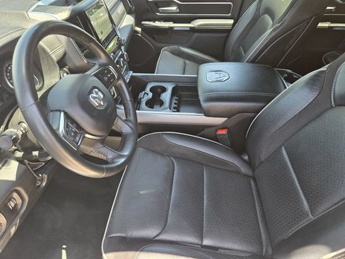 Used 2024 RAM 1500 Laramie RWD image 18