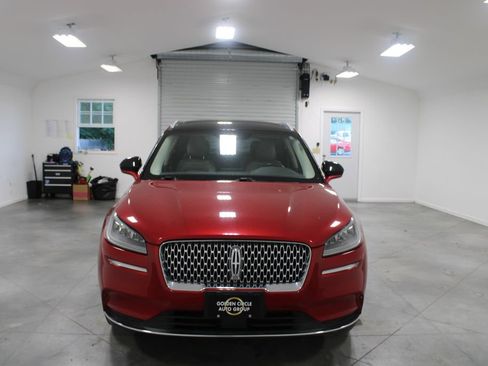 Used 2021 Lincoln Corsair AWD w/ Premium Package image 3