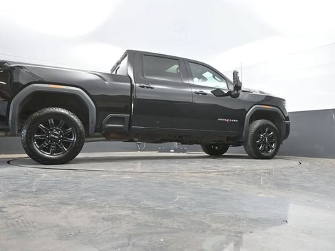 Used 2025 GMC Sierra 2500 AT4 AWD/4WD image 42