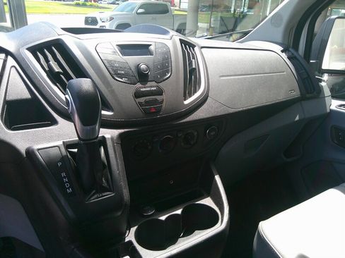 Used 2015 Ford Transit 250 130 Medium Roof RWD image 20