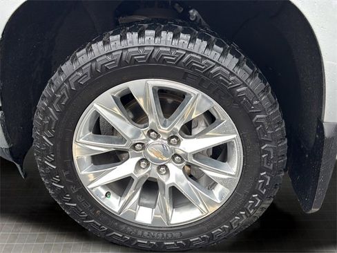 Used 2022 Chevrolet Silverado 1500 LTZ image 42
