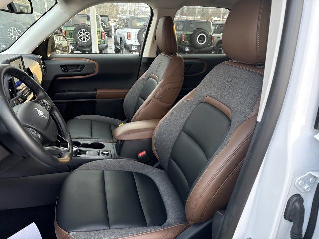Used 2024 Ford Bronco Sport Outer Banks AWD/4WD image 15