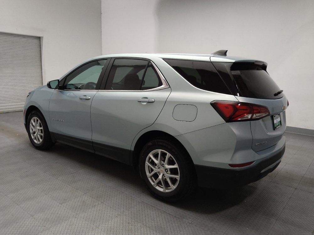Used 2022 Chevrolet Equinox LT w/ LPO, Floor Liner Package FWD image 3