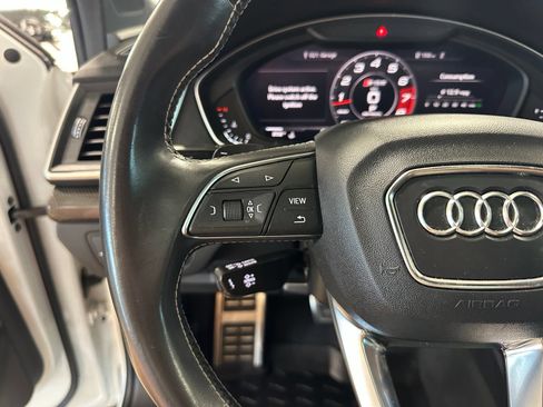 Used 2020 Audi SQ5 Premium Plus w/ Premium Plus Package AWD/4WD image 20