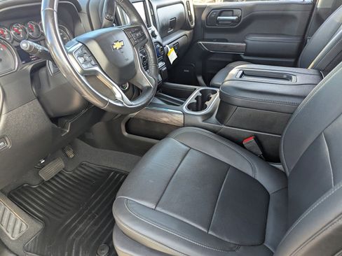 Certified 2022 Chevrolet Silverado 1500 LTZ w/ LTZ Premium Package image 26