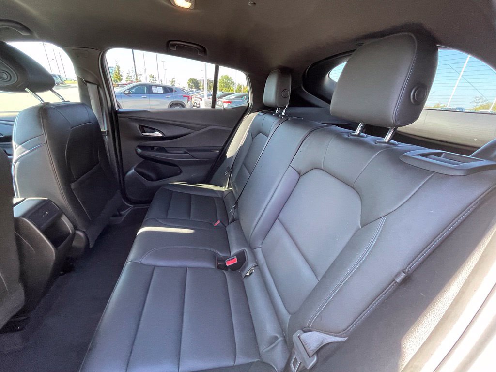 Used 2025 Buick Envista Sport Touring w/ Convenience I Package FWD image 25