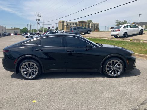Used 2025 Toyota Crown Limited w/ Advanced Technology Package image 8