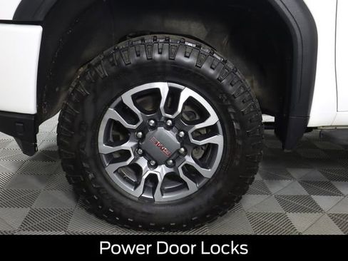 Used 2022 GMC Sierra 2500 AT4 AWD/4WD image 22