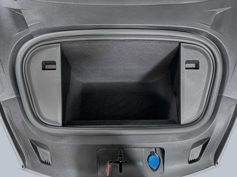 Certified 2023 Porsche Taycan 4S image 30