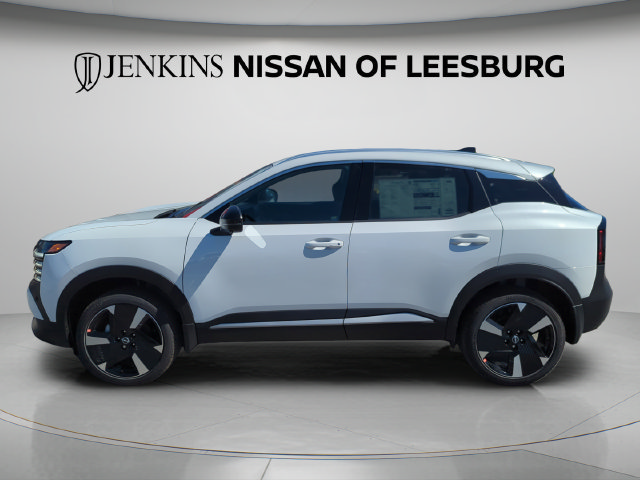 Used 2026 Nissan Kicks SR FWD image 7