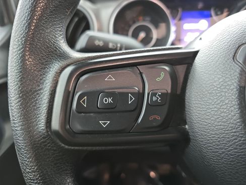 Used 2021 Jeep Wrangler Sport image 16