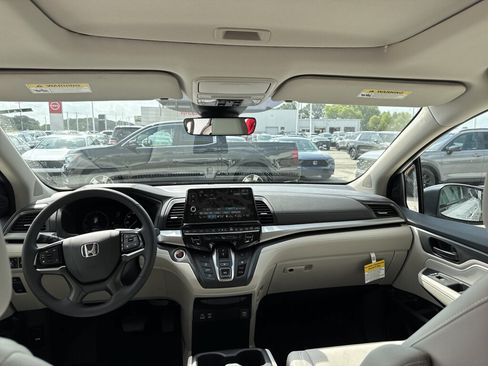 New 2026 Honda Odyssey EX-L image 11