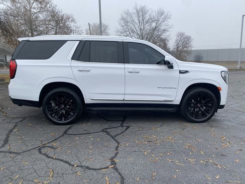 Used 2022 GMC Yukon SLT image 8