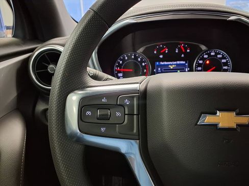 Used 2022 Chevrolet Blazer LT image 28
