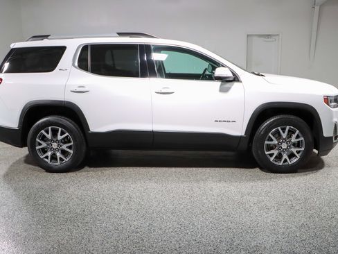 Used 2023 GMC Acadia SLT AWD/4WD image 6